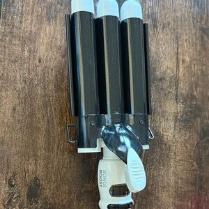 Bondi Boost Black Hair Waver